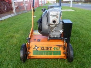 Lawn Moss Scarifier